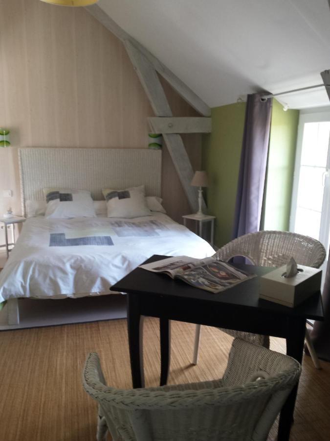 Chambres Des Rosiers Sennevieres Экстерьер фото